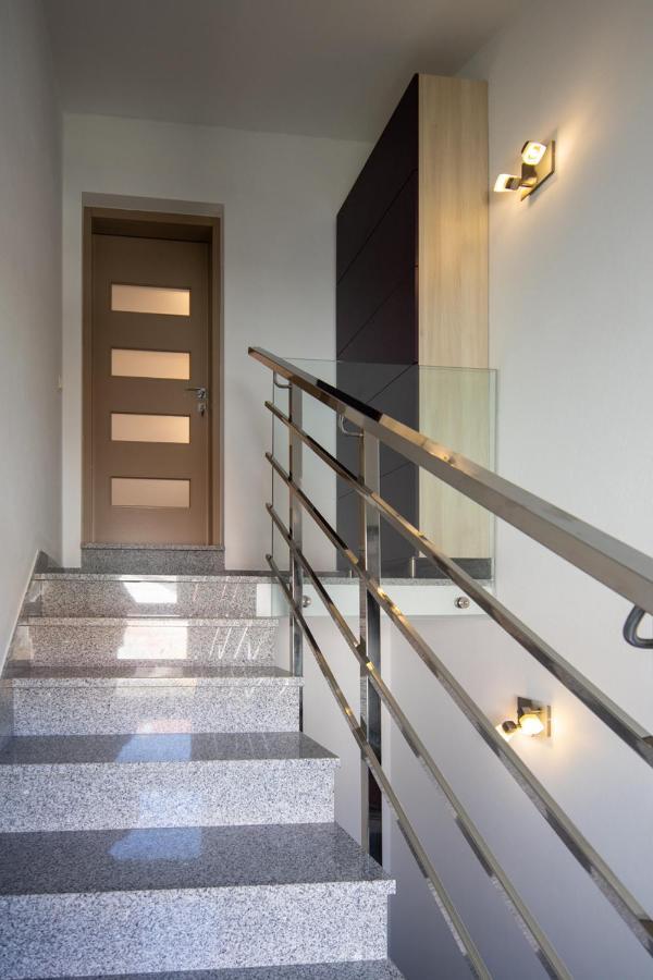 ביוגראד נה מורו Lumaja Luxury Apartman מראה חיצוני תמונה
