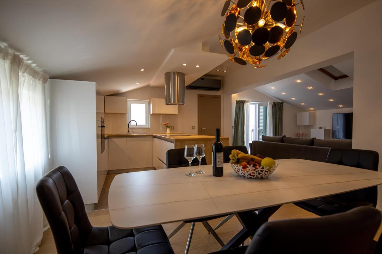 ביוגראד נה מורו Lumaja Luxury Apartman מראה חיצוני תמונה
