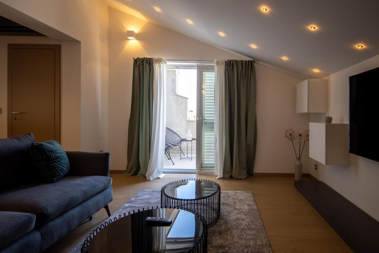 ביוגראד נה מורו Lumaja Luxury Apartman מראה חיצוני תמונה