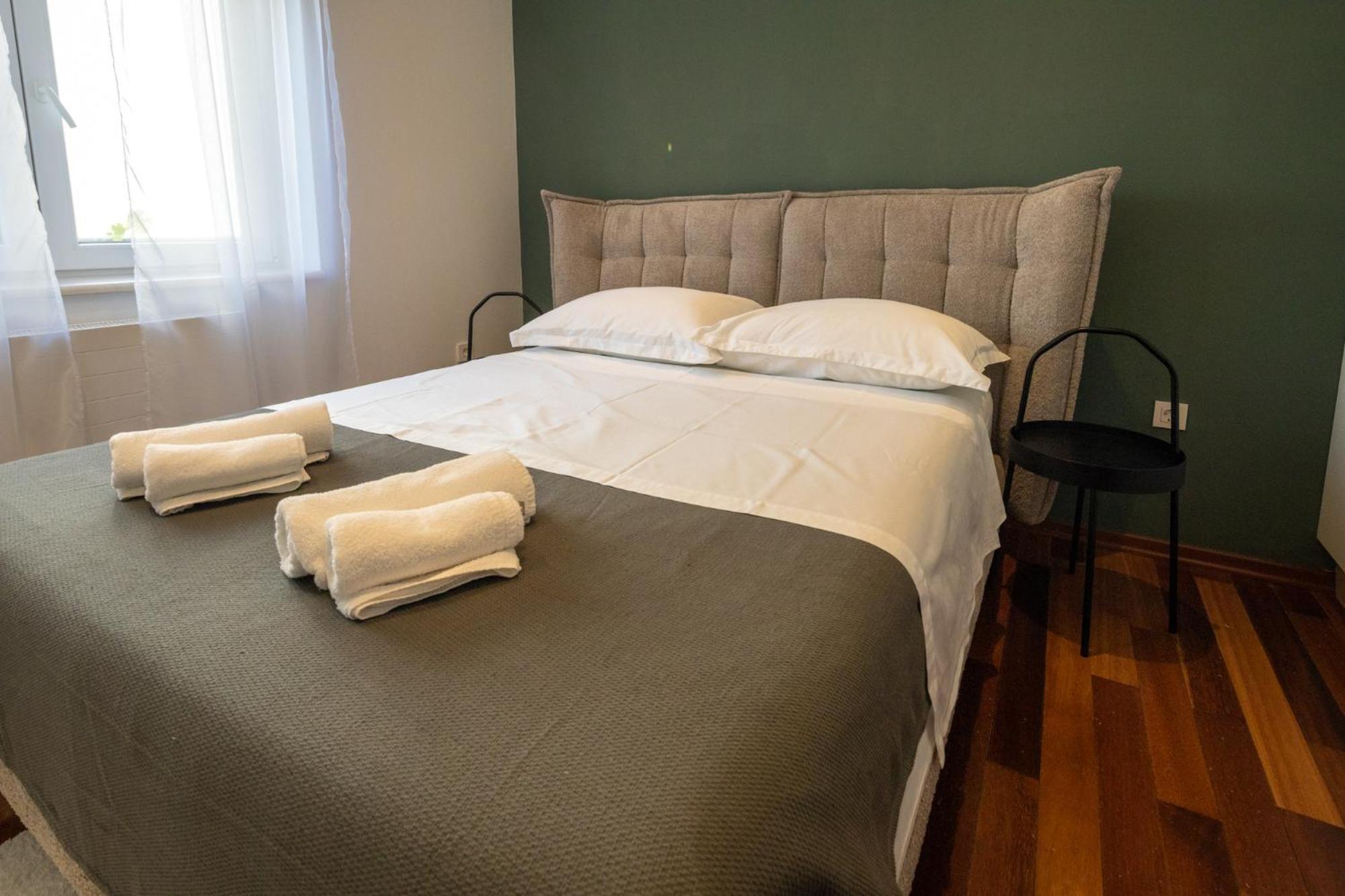 ביוגראד נה מורו Lumaja Luxury Apartman מראה חיצוני תמונה