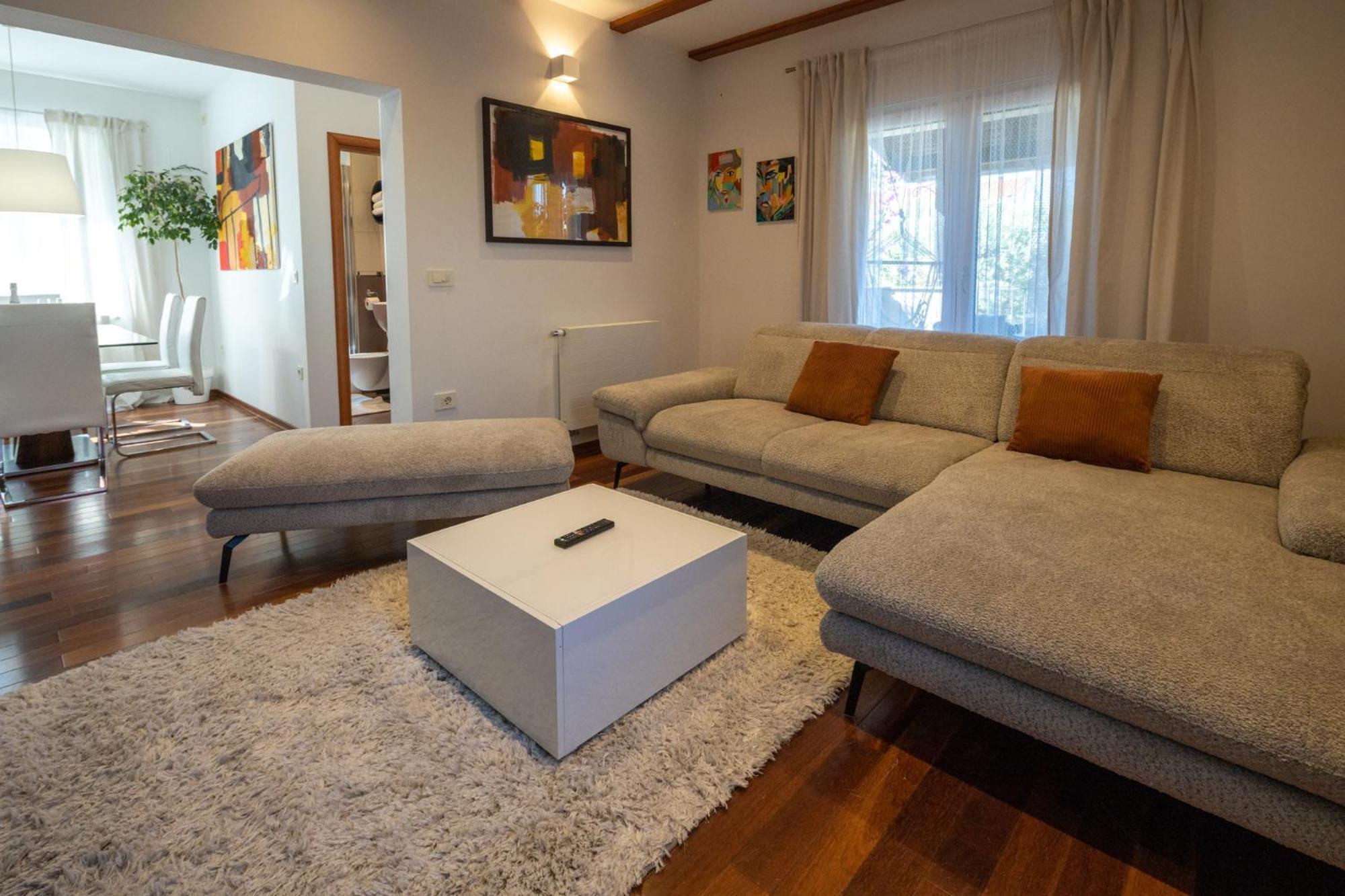 ביוגראד נה מורו Lumaja Luxury Apartman מראה חיצוני תמונה
